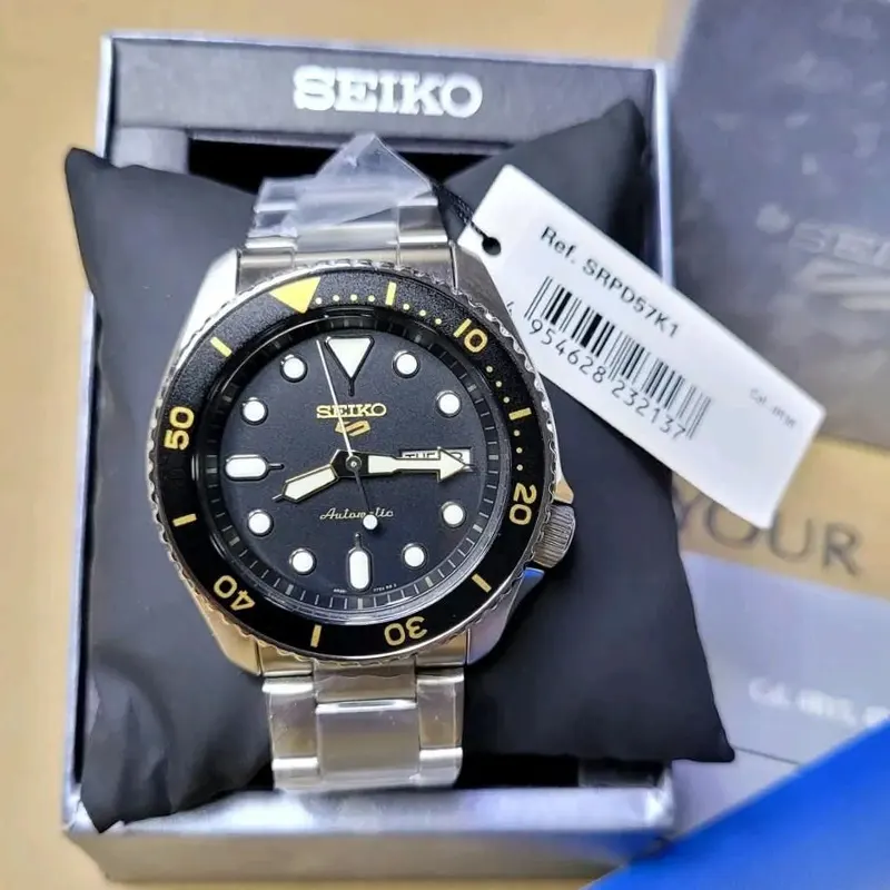 Seiko 5 Men's Sports Automatic Black Dial Watch | SRPD57K1